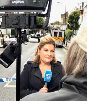 Bénédicte Paviot en reportage pour France 24 à Parsons Green (Londres) sur l’attentat terroriste vendredi 15 septembre 2017